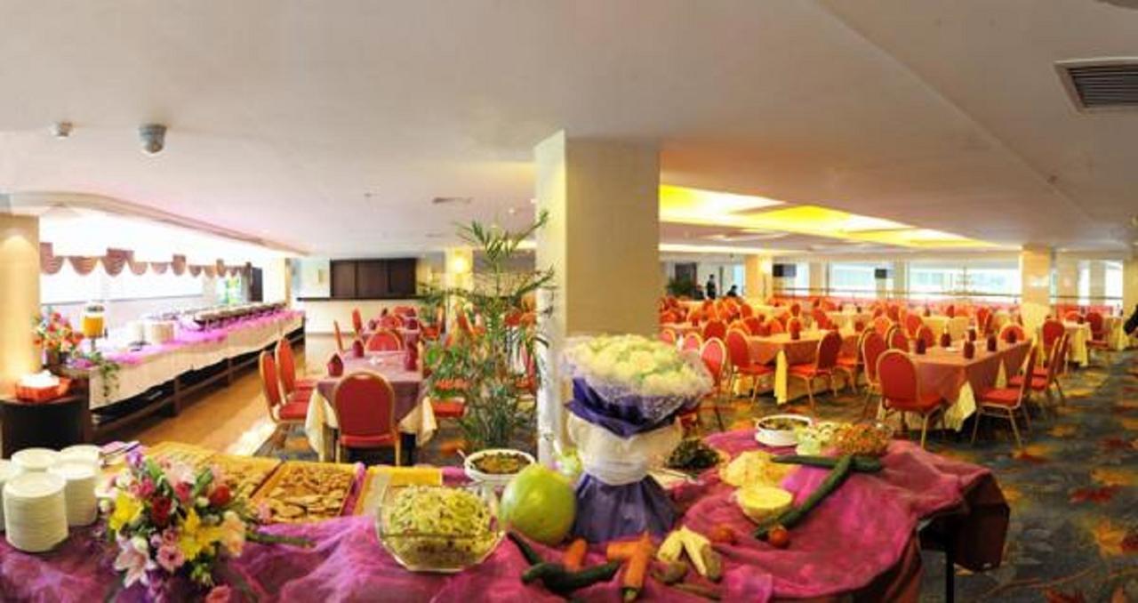 Golden Dragonball Hotel Guilin Exterior photo